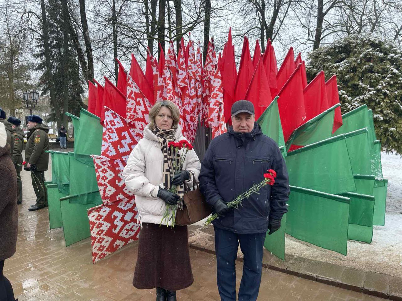 Представители коллектива колледжа приняли участие в торжественном митинге, посвященном Дню защитников Отечества и Вооруженных сил Республики Беларусь.