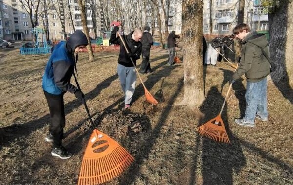Акция «Весенник в деле!» и трудовой марафон ОО “БРСМ” «Молодежь за чистоту родного города».
