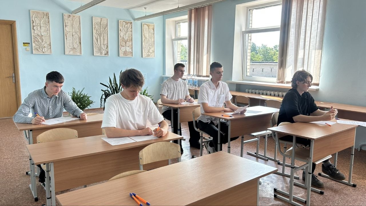 Государственные квалификационные экзамены в группах 7 эс и 2 тс